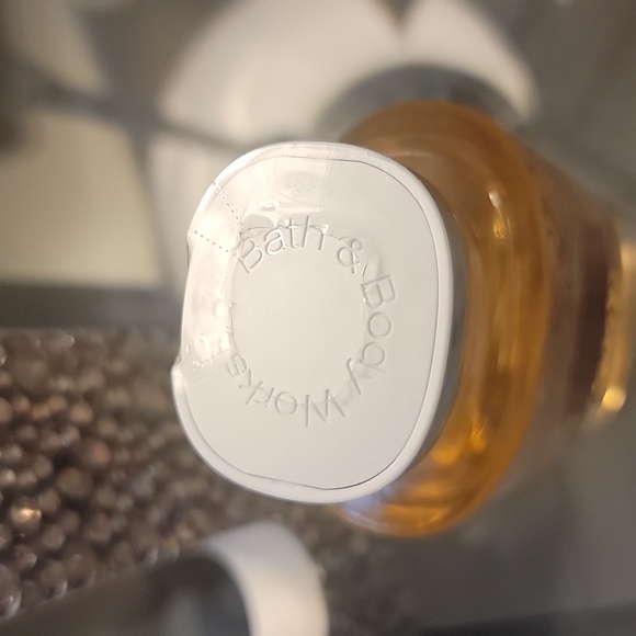 ***Price drop*** Bath & Body Works bundle - Picture 3 of 16